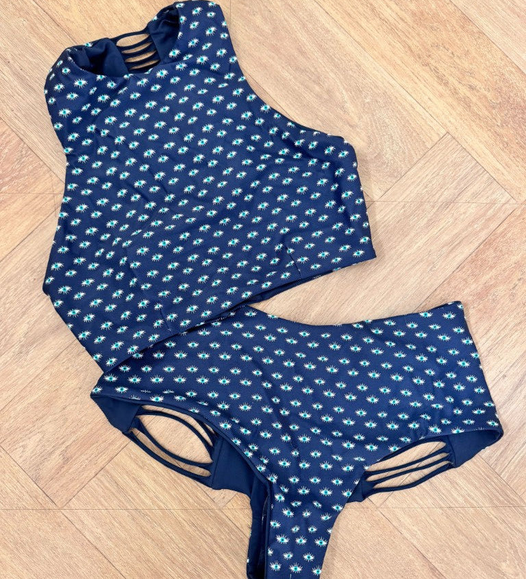 Hitchhiker Bottoms- NOW & THEN