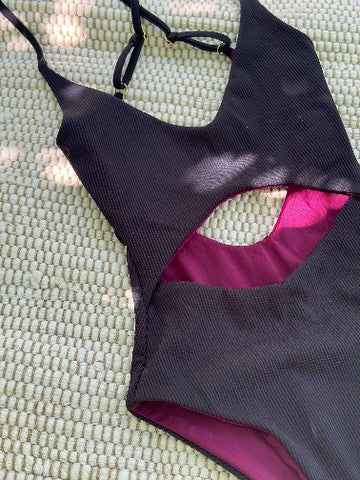 Half Moon Bay Monokini - BLACK